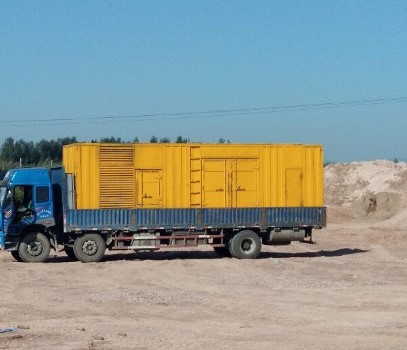 余姚发电机出租如何判断柴油发电机冷却液是否需要更换？